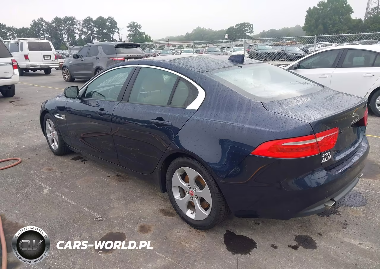 2018 Jaguar Xe 25T VIN:SAJAR4FX6JCP35945 - 3