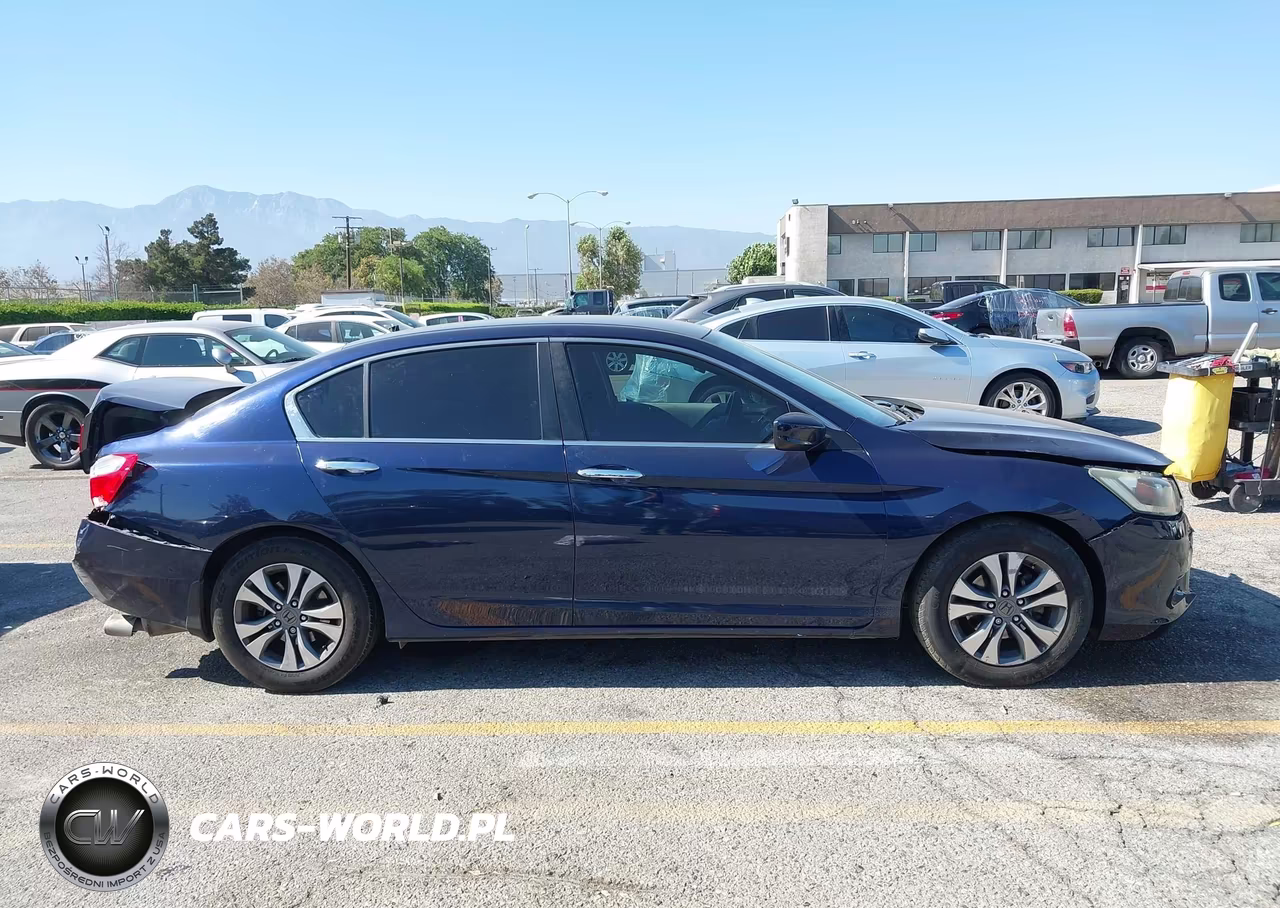 2015 Honda Accord Lx VIN:1HGCR2F31FA154592 - 14