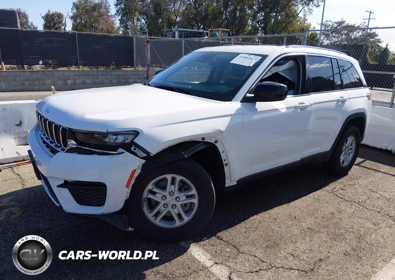 2023 Jeep Grand Cherokee Laredo 4X2 VIN:1C4RJGAG3PC662866 - 2