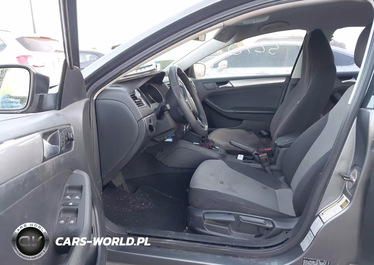 2015 Volkswagen Jetta 2.0L S VIN:3VW2K7AJ3FM211957 - 5