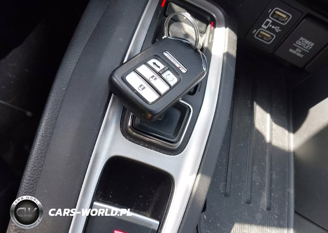 2019 Honda Insight Touring VIN:19XZE4F9XKE007568 - 11