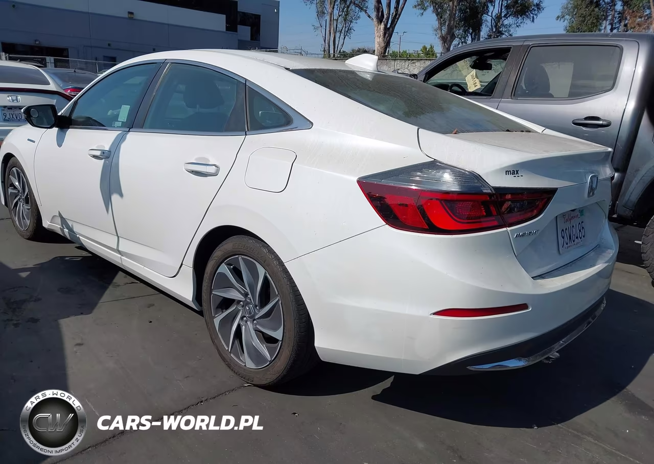 2019 Honda Insight Touring VIN:19XZE4F9XKE007568 - 3