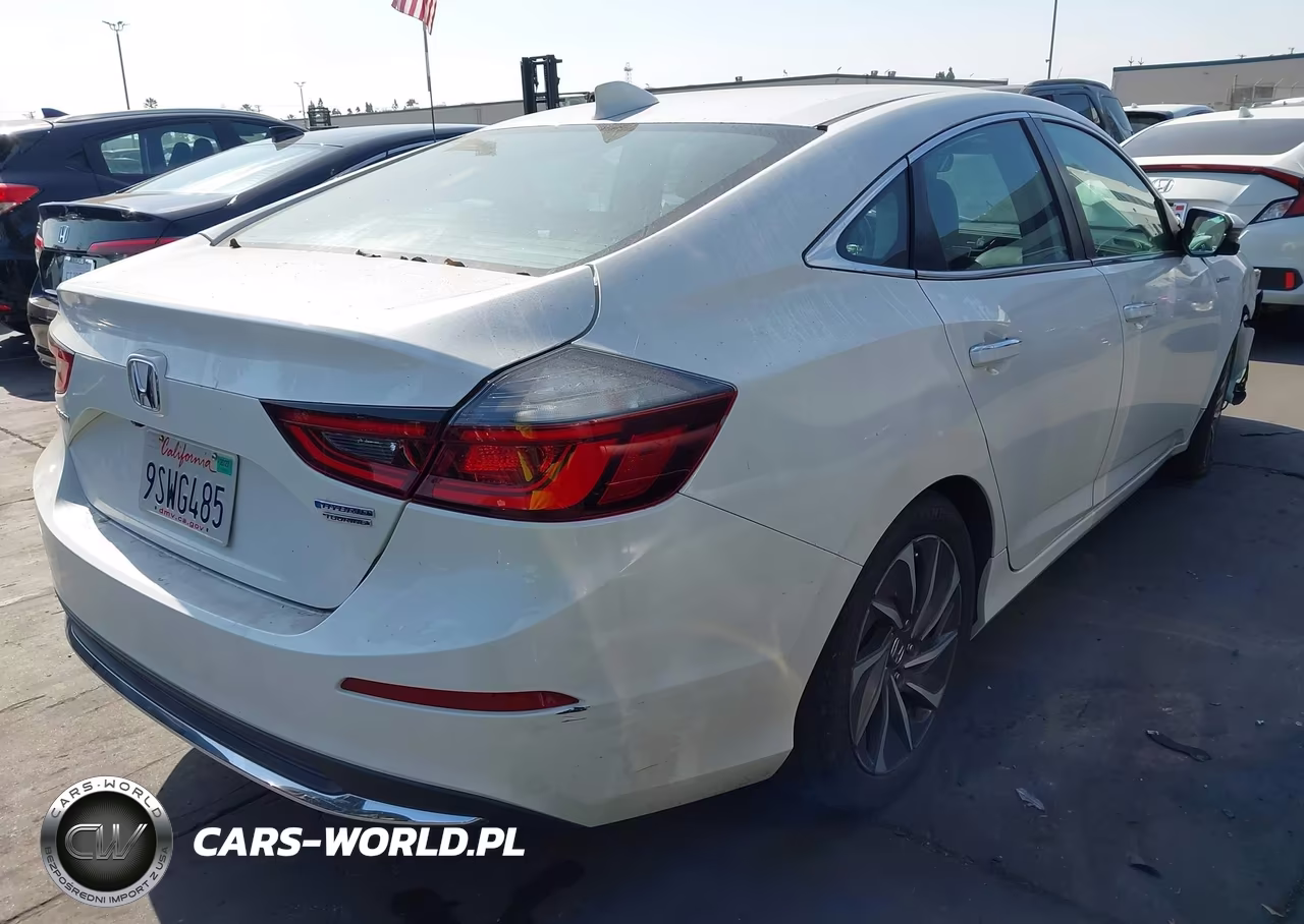 2019 Honda Insight Touring VIN:19XZE4F9XKE007568 - 4