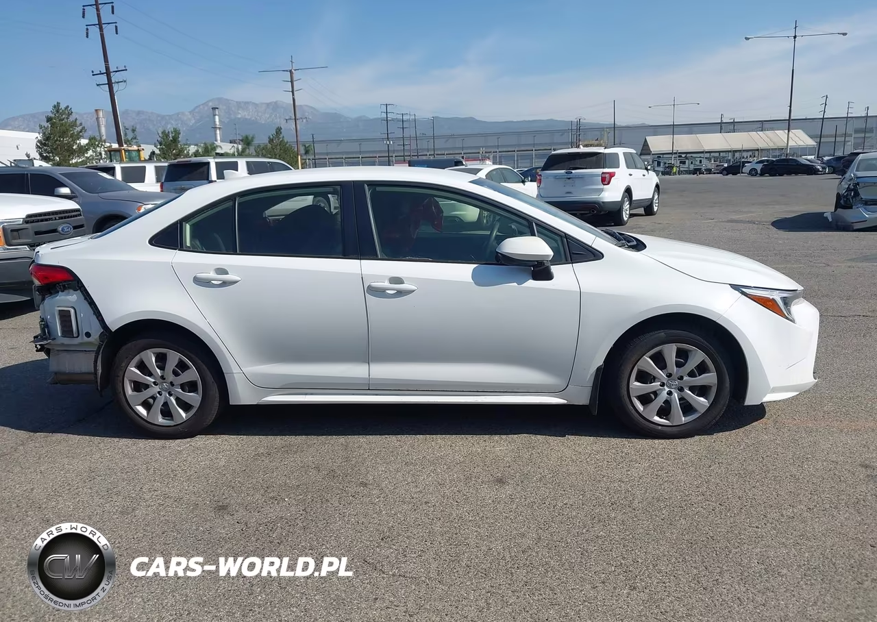 2026 Toyota Corolla Hybrid Hybrid Le VIN:JTDBCMFE0T3139168 - 19