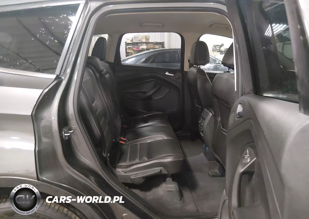 2017 Ford Escape Titanium VIN:1FMCU9J90HUB22098 - 8