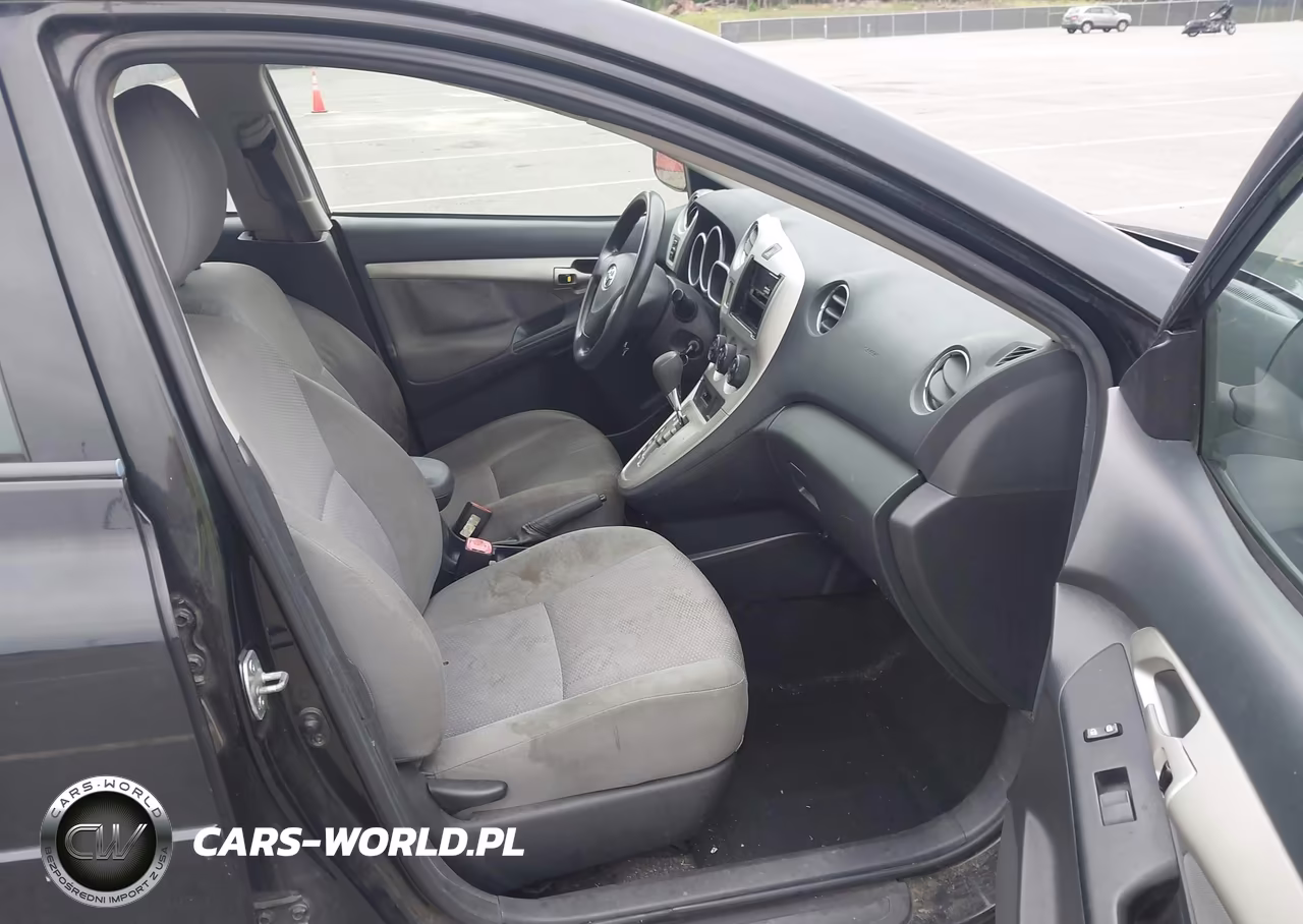 2010 Toyota Matrix VIN:2T1KU4EE8AC260498 - 5