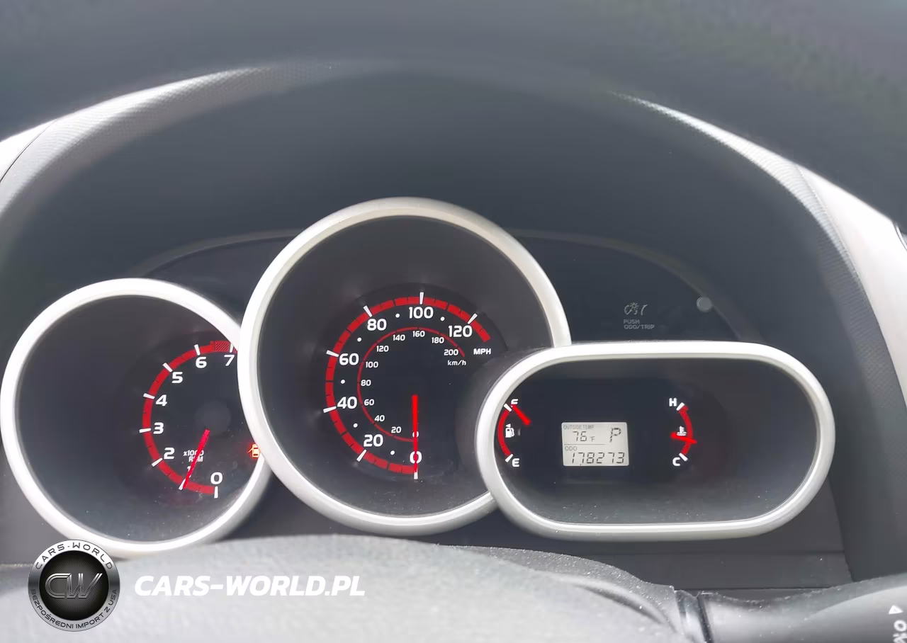 2010 Toyota Matrix VIN:2T1KU4EE8AC260498 - 7