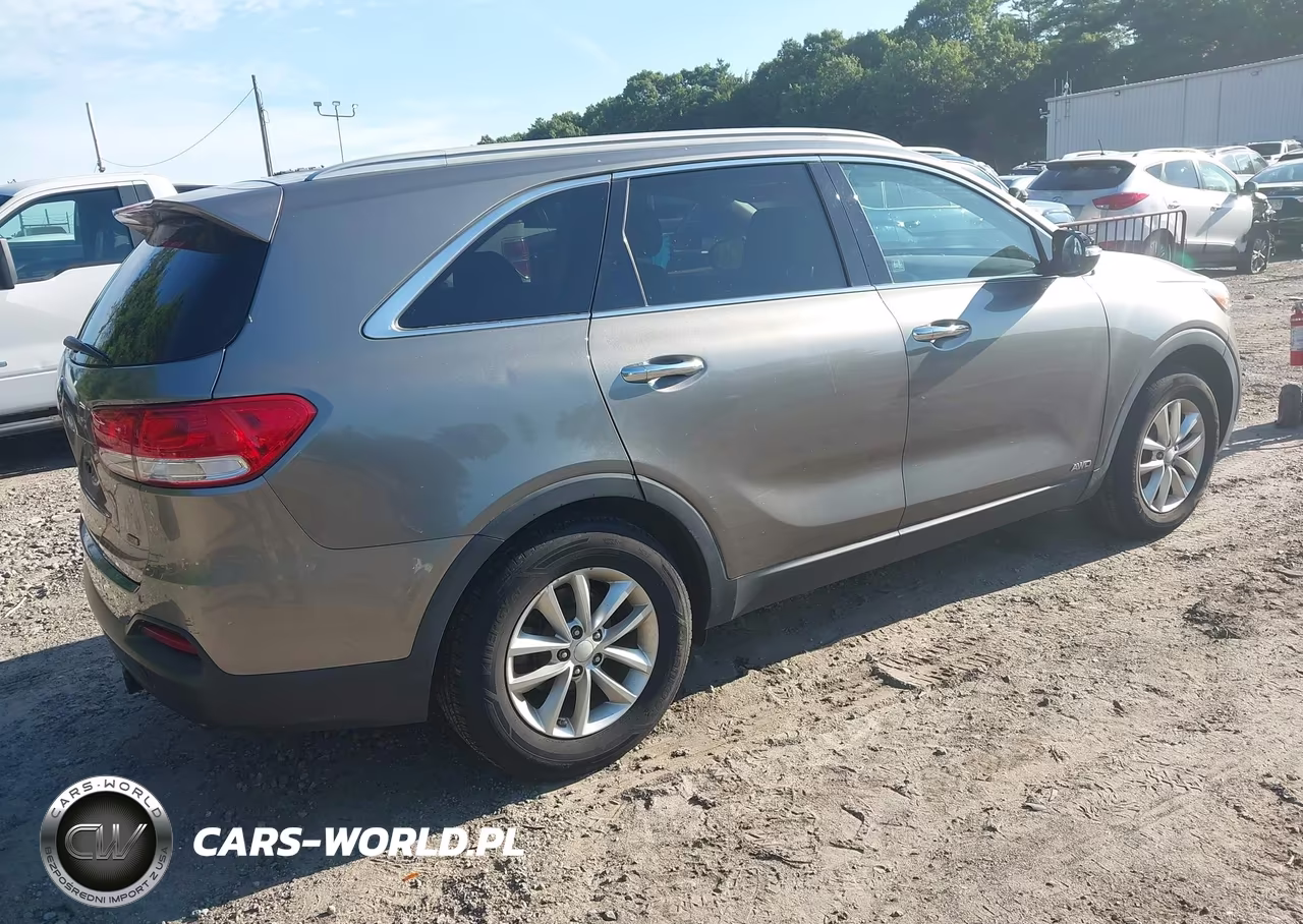 2016 Kia Sorento 2.4L Lx VIN:5XYPGDA31GG057774 - 4