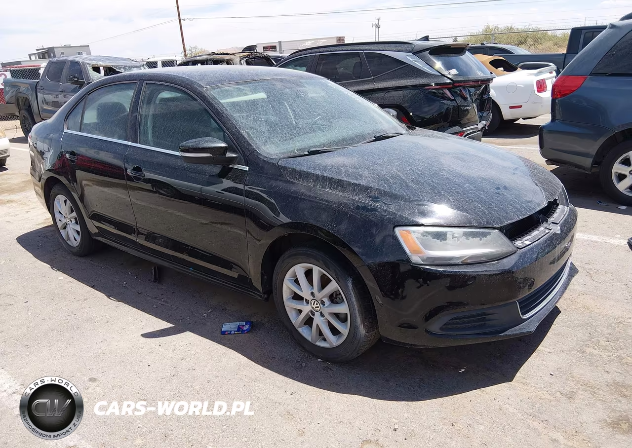 2014 Volkswagen Jetta 1.8T Se – zdjęcie 1 z 13