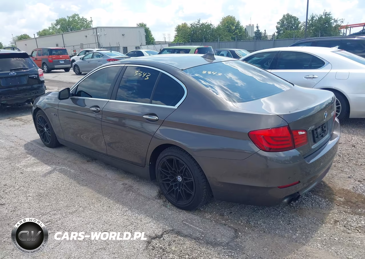 2013 BMW 528I xDrive VIN:WBAXH5C51DD111499 - 3