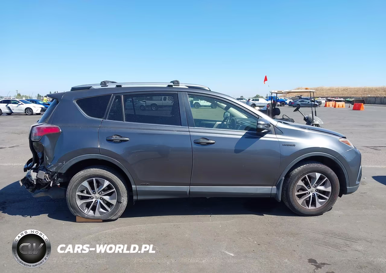 2017 Toyota Rav4 Hybrid Xle VIN:JTMRJREV6HD142466 - 14