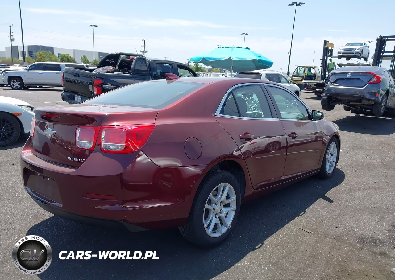 2015 Chevrolet Malibu 1Lt VIN:1G11C5SL4FF309582 - 4