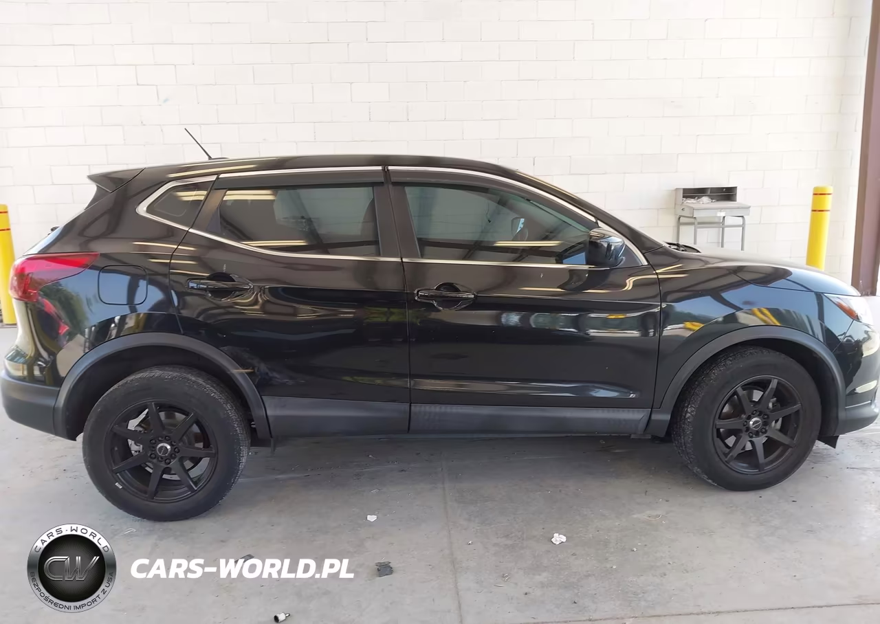 2018 Nissan Rogue Sport S VIN:JN1BJ1CR4JW250302 - 14