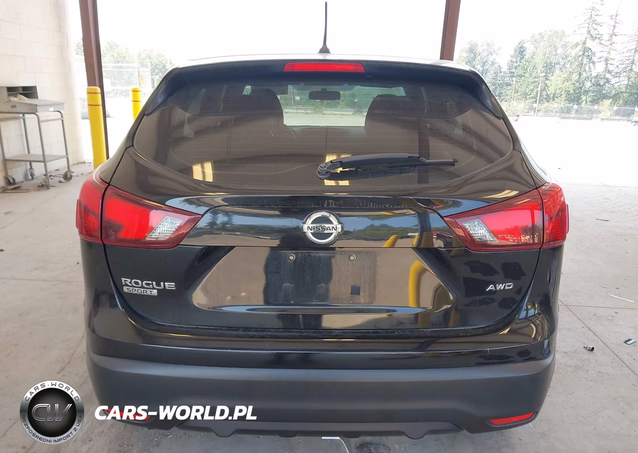 2018 Nissan Rogue Sport S VIN:JN1BJ1CR4JW250302 - 17