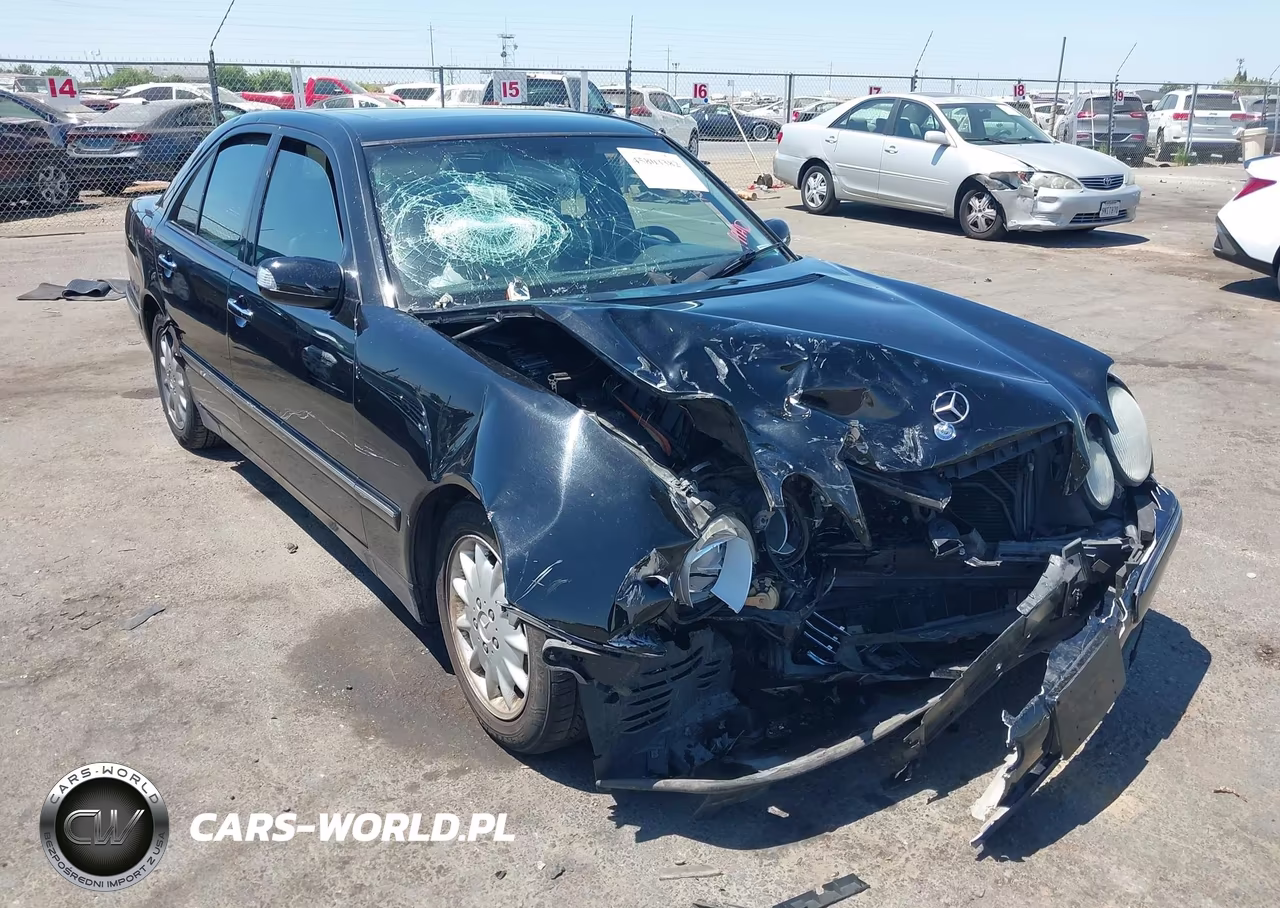 2001 Mercedes-Benz E 320