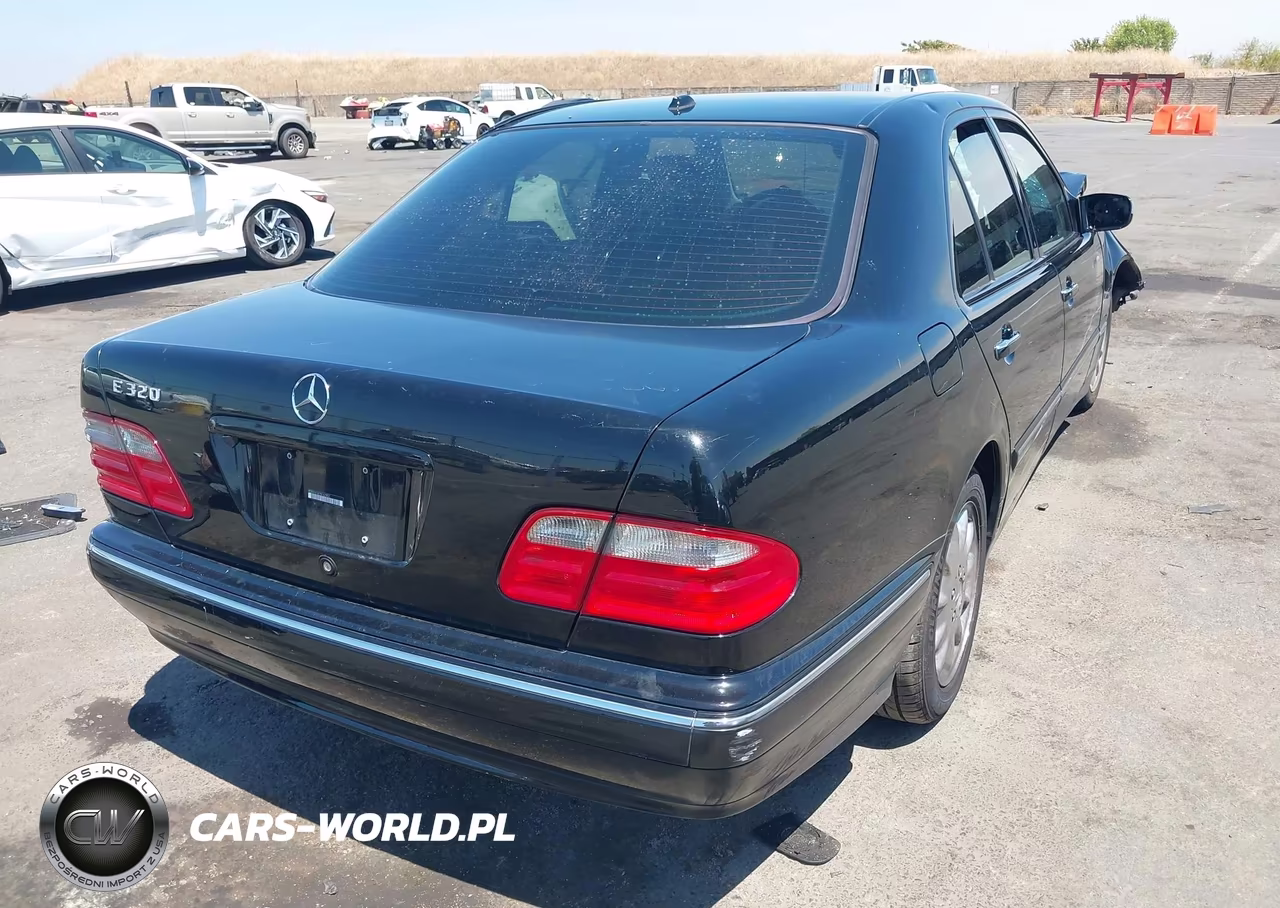 2001 Mercedes-Benz E 320 VIN:WDBJF65J01B167857 - 4