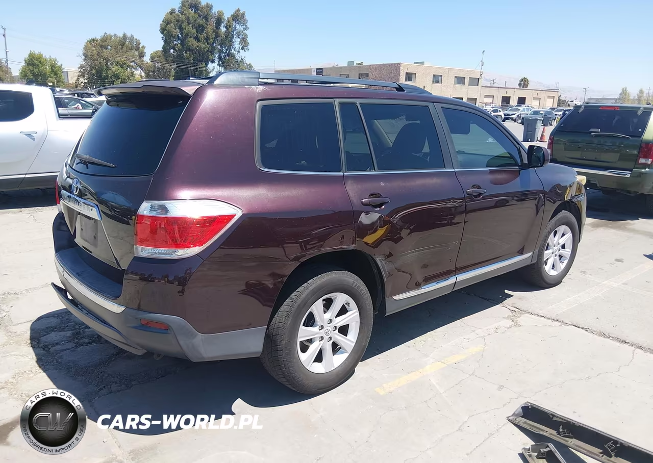2011 Toyota Highlander Se V6 VIN:5TDZK3EHXBS046307 - 4