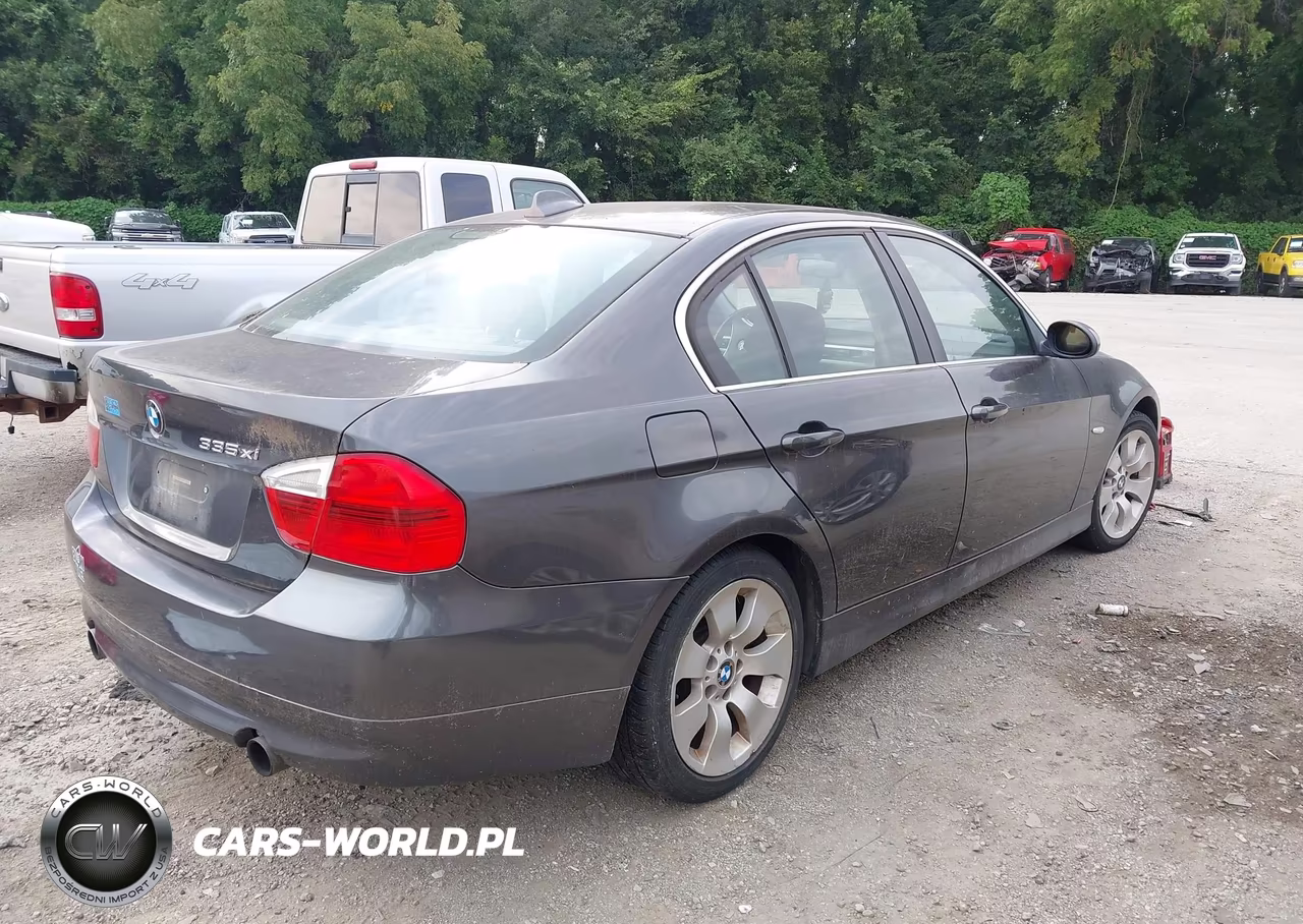 2007 BMW 335Xi VIN:WBAVD53557AV14264 - 4