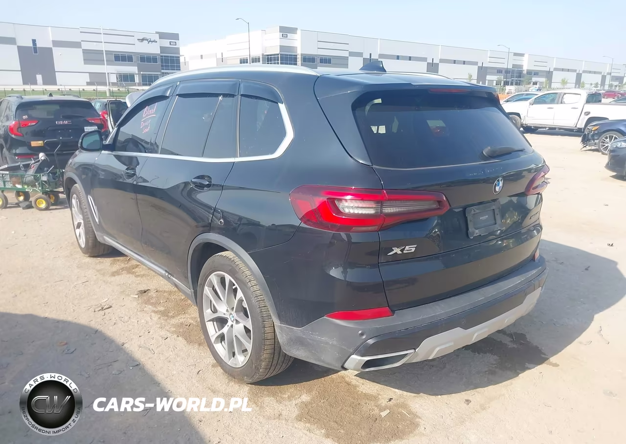 2021 BMW X5 xDrive40I VIN:5UXCR6C08M9E28371 - 3