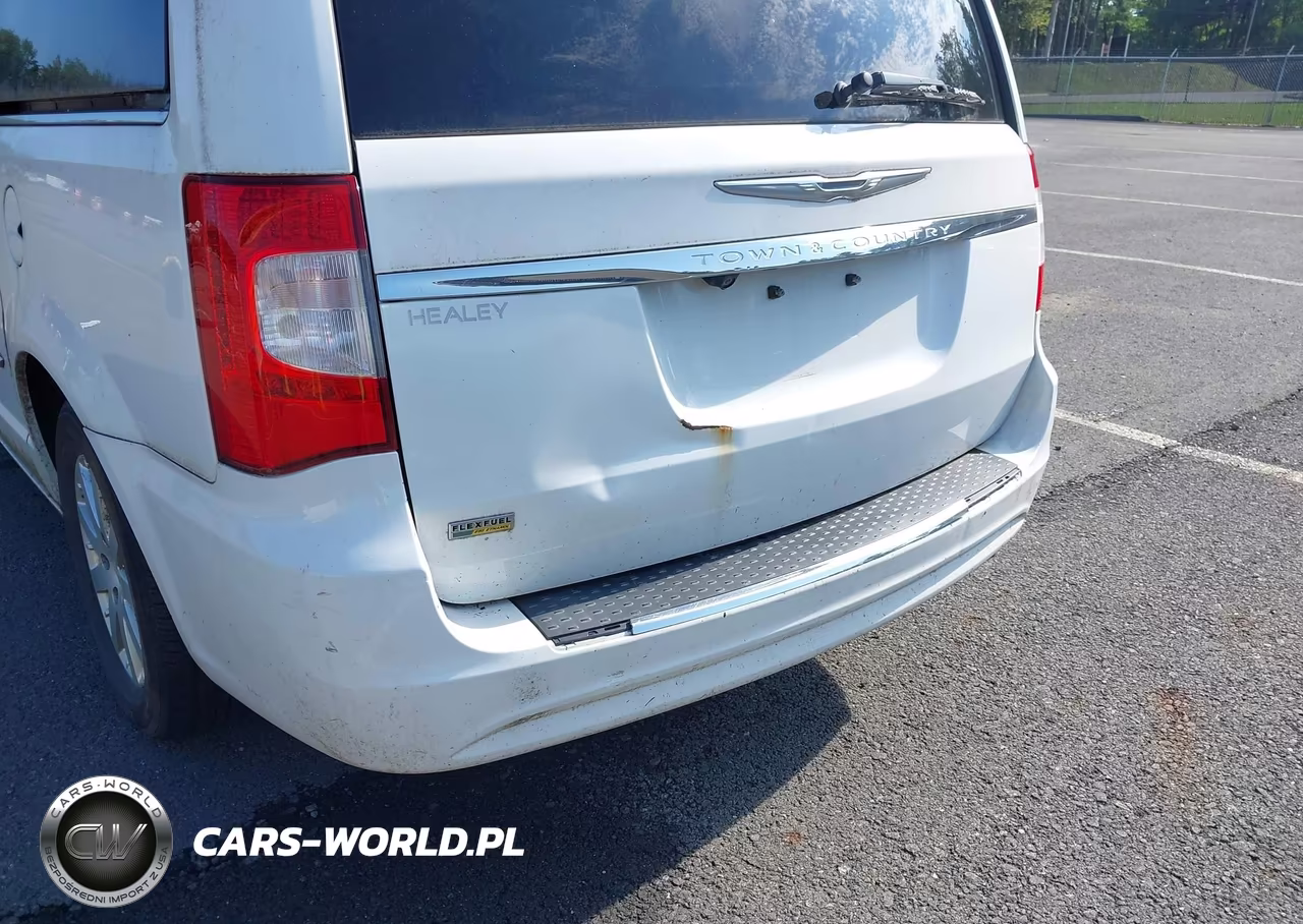 2014 Chrysler Town & Country Touring VIN:2C4RC1BG7ER160601 - 12