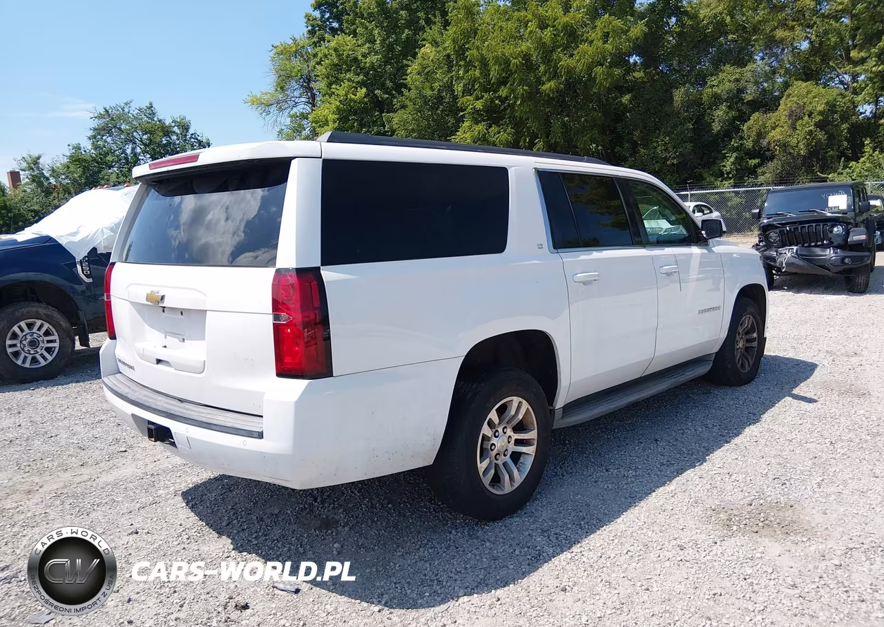 2015 Chevrolet Suburban Lt VIN:1GNSCJKCXFR264304 - 4