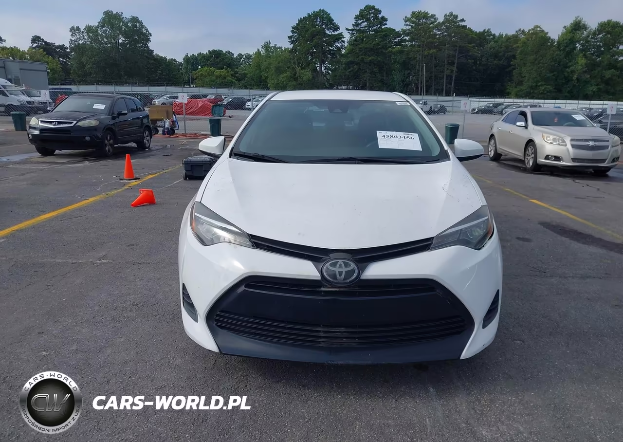 2019 Toyota Corolla Le VIN:2T1BURHE5KC240882 - 12