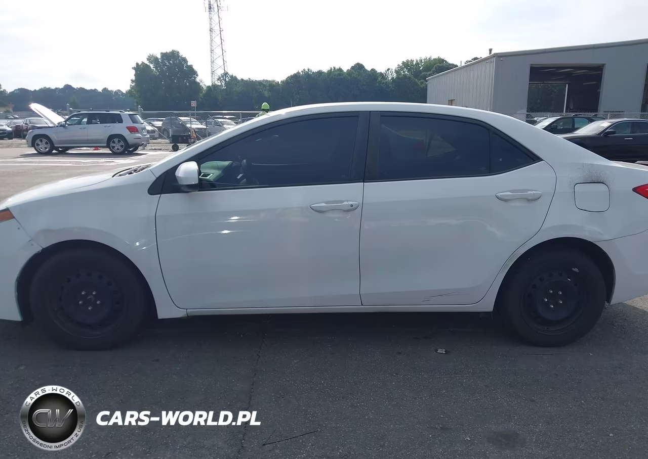 2019 Toyota Corolla Le VIN:2T1BURHE5KC240882 - 14