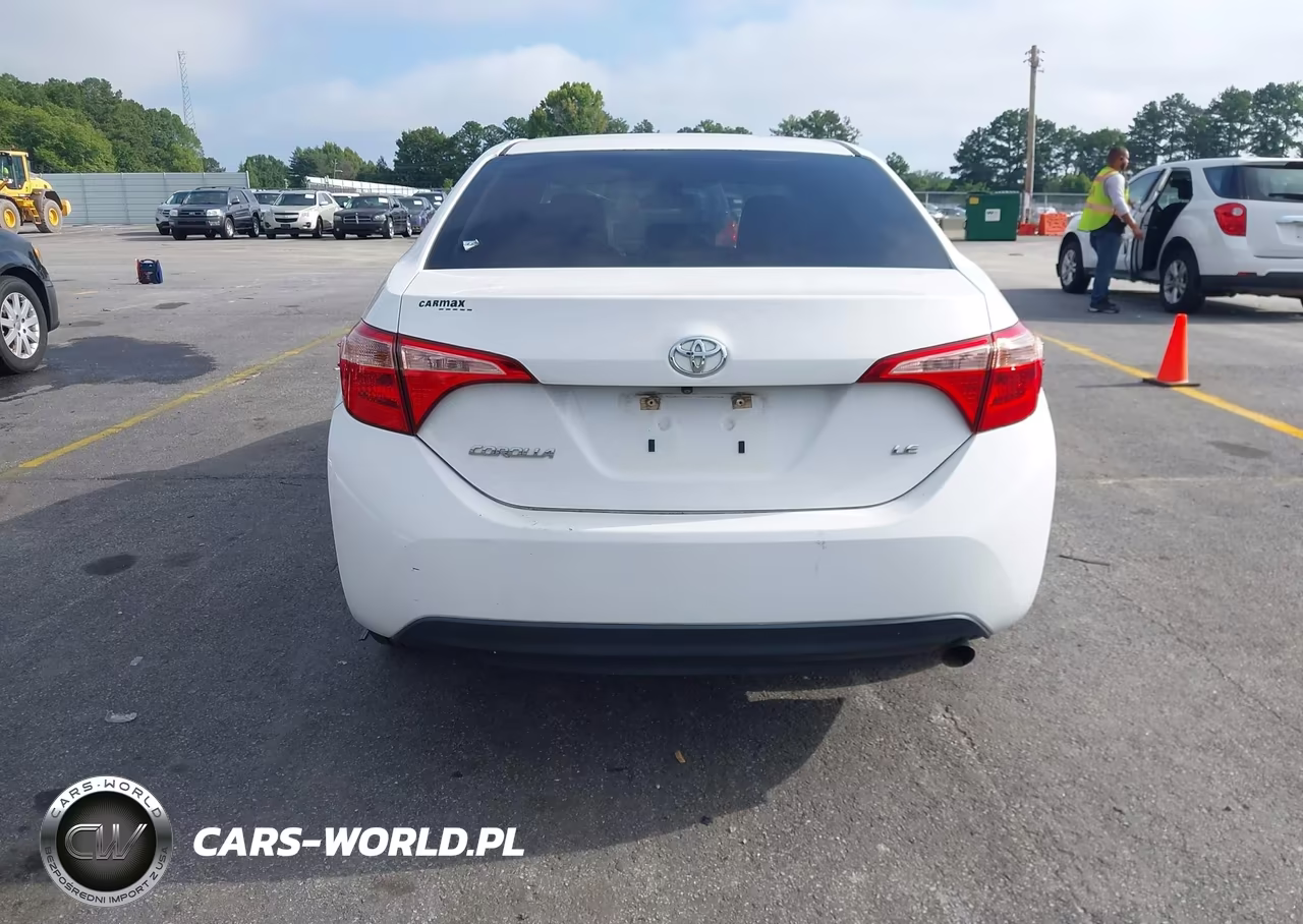 2019 Toyota Corolla Le VIN:2T1BURHE5KC240882 - 16