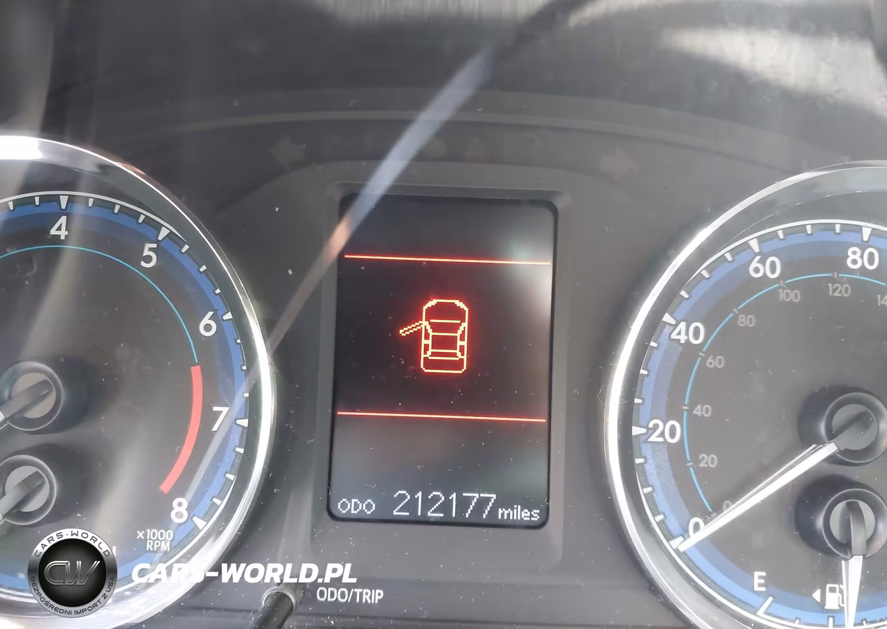 2019 Toyota Corolla Le VIN:2T1BURHE5KC240882 - 7