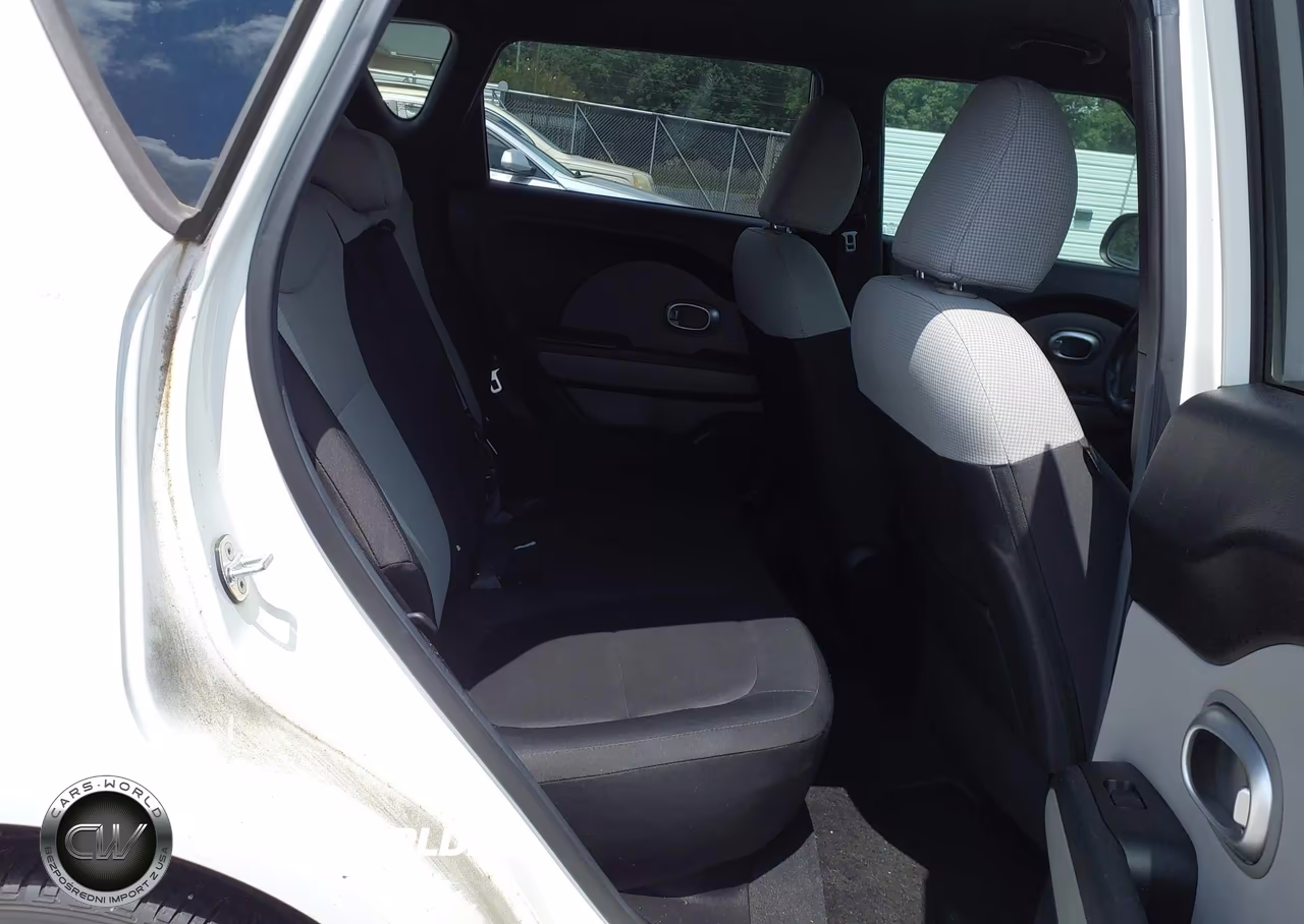 2014 Kia Soul VIN:KNDJN2A27E7062897 - 8