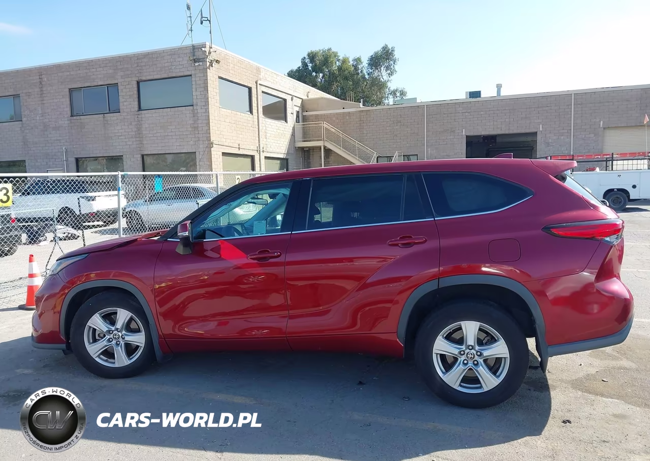 2020 Toyota Highlander Le VIN:5TDBZRBH1LS510252 - 13