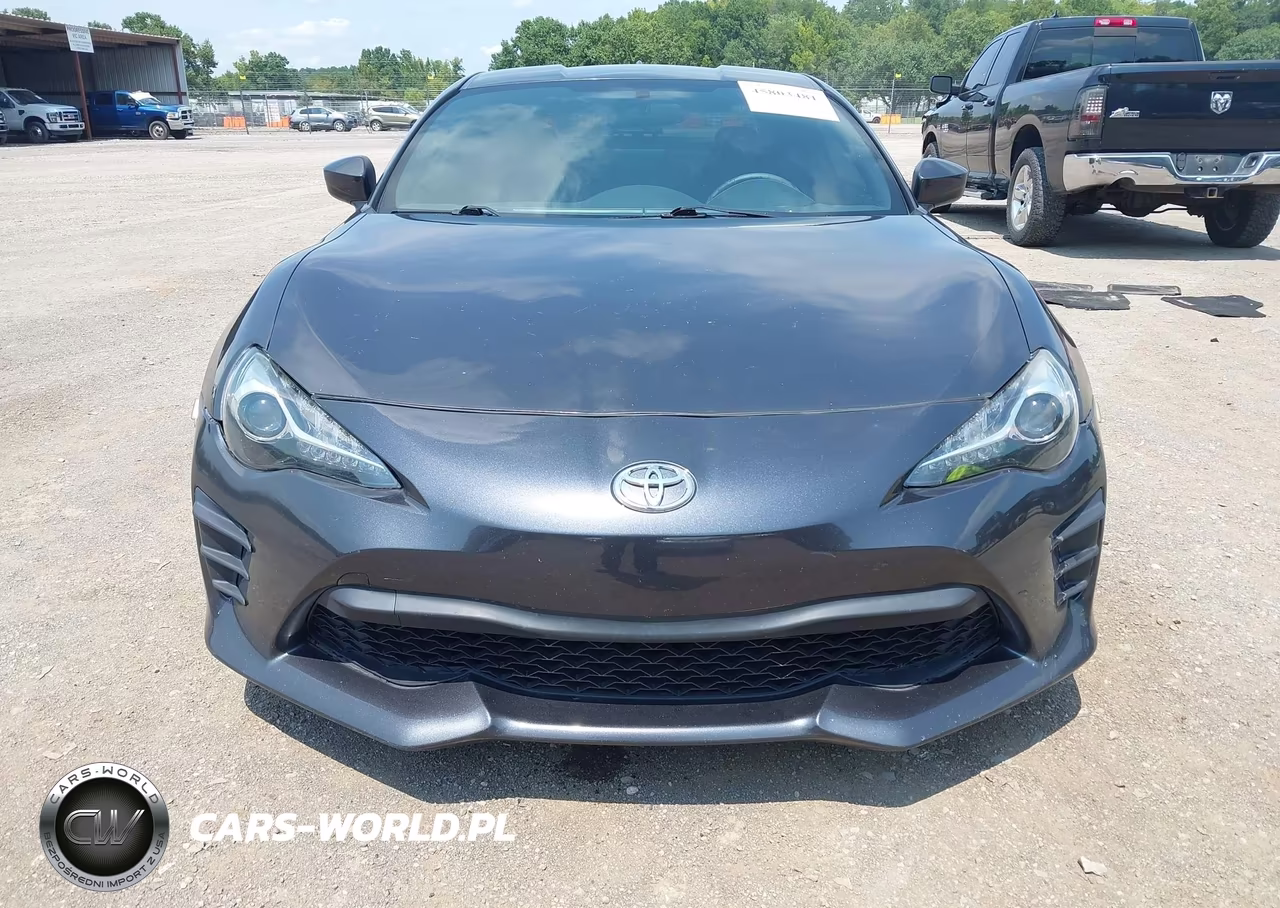 2017 Toyota 86 VIN:JF1ZNAA18H8702320 - 6