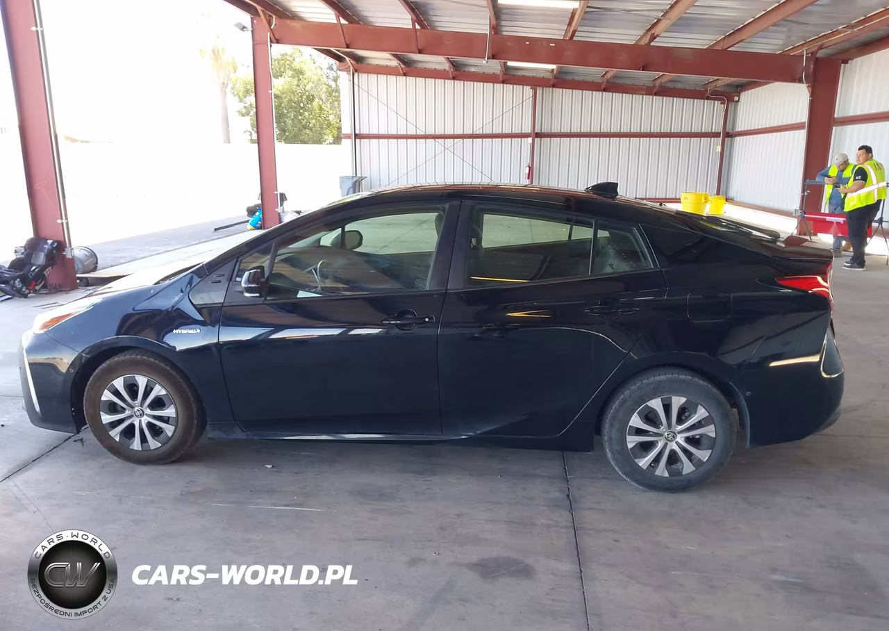 2021 Toyota Prius Xle Awd-E VIN:JTDL9MFU6M3026708 - 14