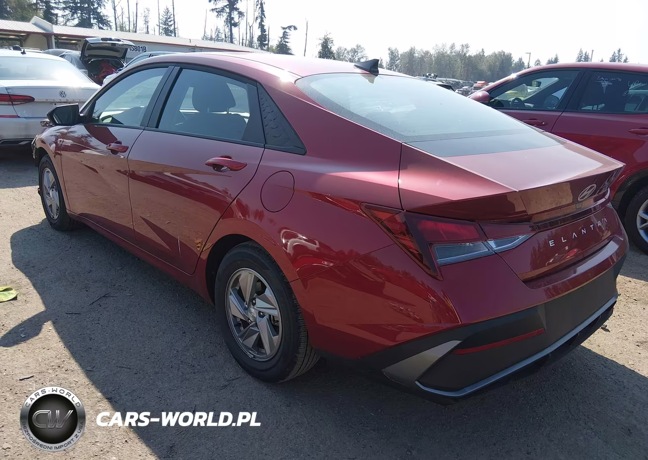 2025 Hyundai Elantra Se VIN:KMHLL4DG8SU093313 - 3