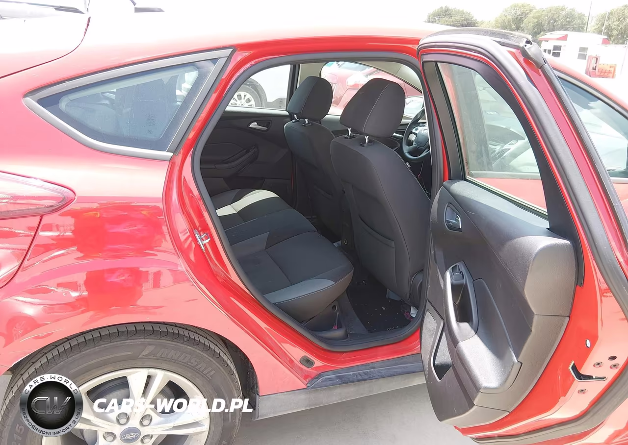 2013 Ford Focus Se VIN:1FADP3K23DL204346 - 8
