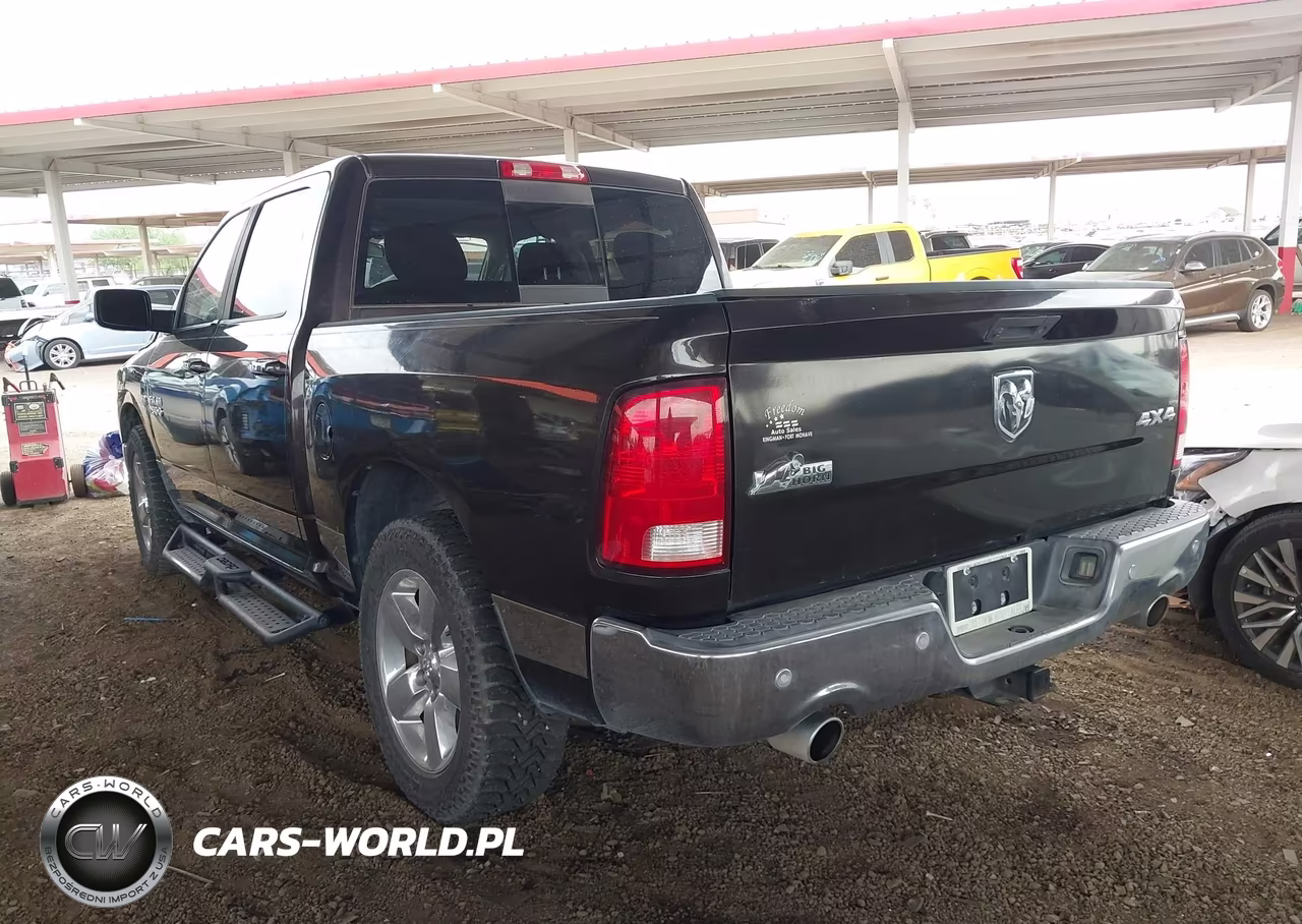2017 Ram 1500 Big Horn 4X4 5'7 Box VIN:3C6RR7LT6HG525588 - 3