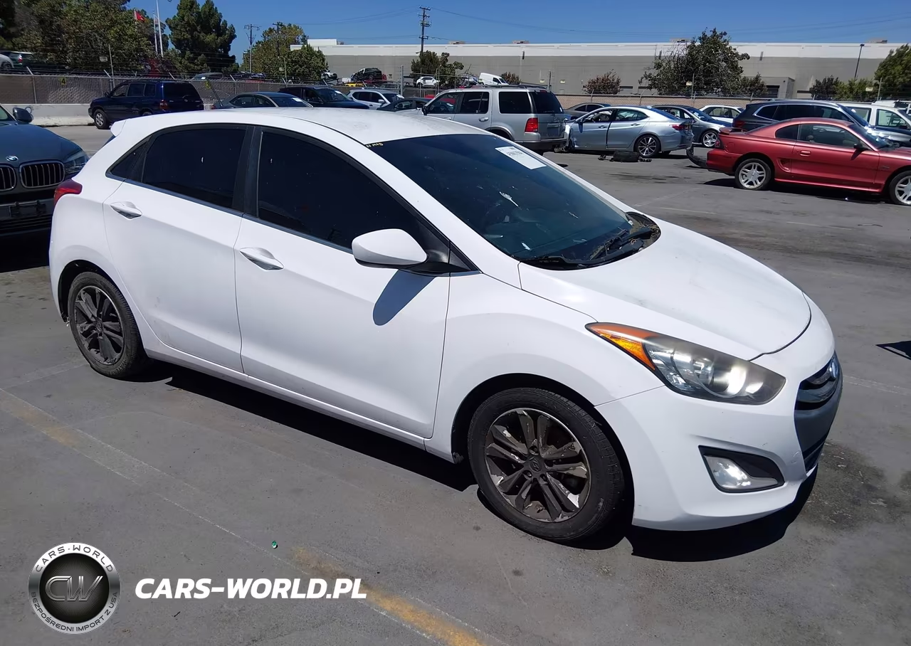 2015 Hyundai Elantra Gt – zdjęcie 1 z 11