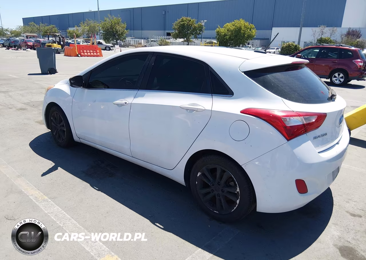 2015 Hyundai Elantra Gt VIN:KMHD35LH2FU250652 - 3