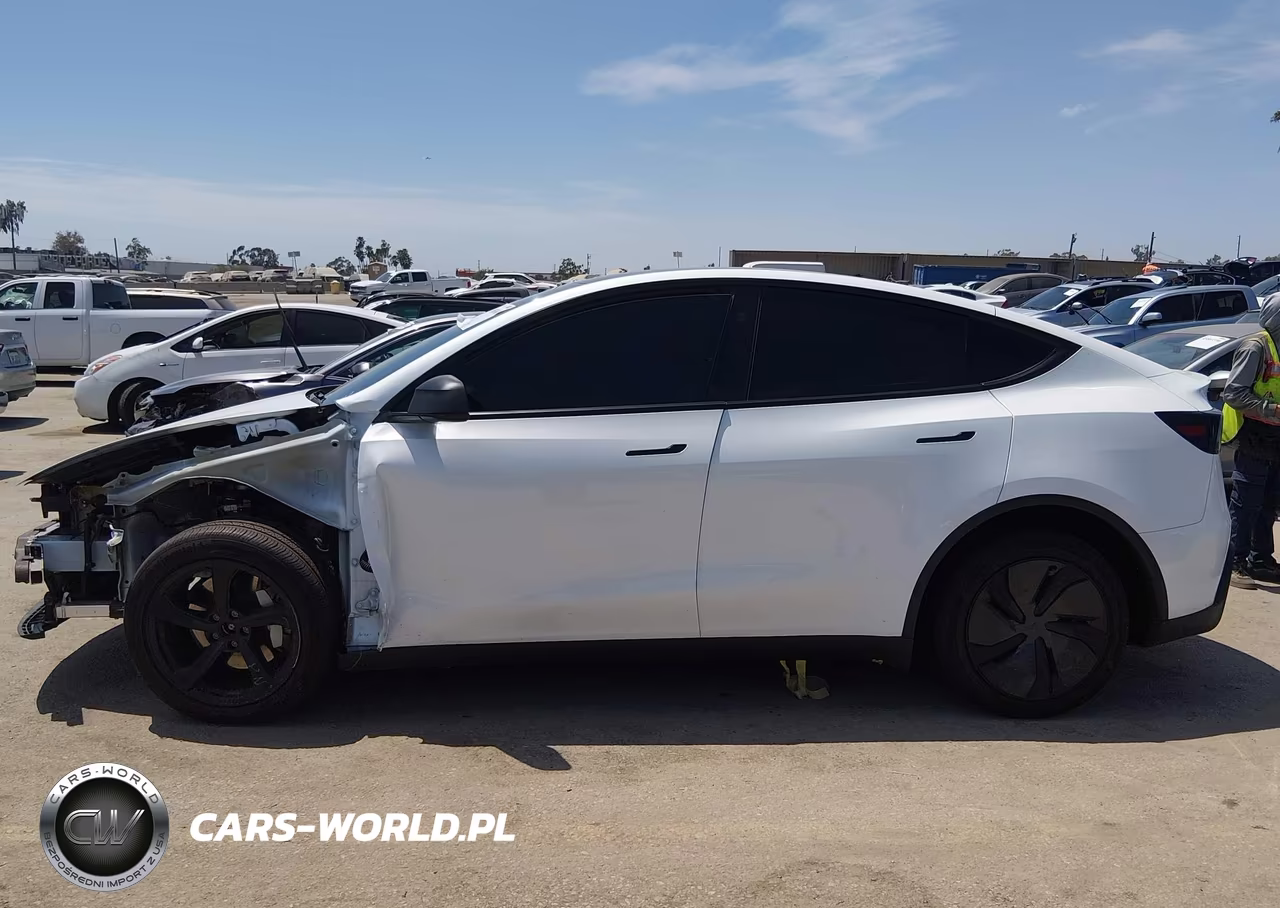 2026 Tesla Model Y All-Wheel Drive-Long Range Launch Series-Premium All-Wheel Drive VIN:7SAYGDEE7TF582147 - 15