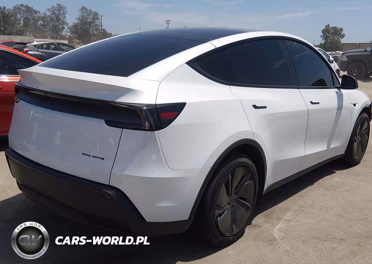 2026 Tesla Model Y All-Wheel Drive-Long Range Launch Series-Premium All-Wheel Drive VIN:7SAYGDEE7TF582147 - 4