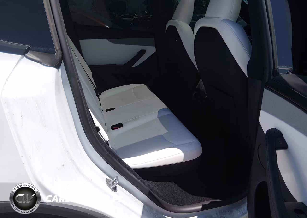 2026 Tesla Model Y All-Wheel Drive-Long Range Launch Series-Premium All-Wheel Drive VIN:7SAYGDEE7TF582147 - 8