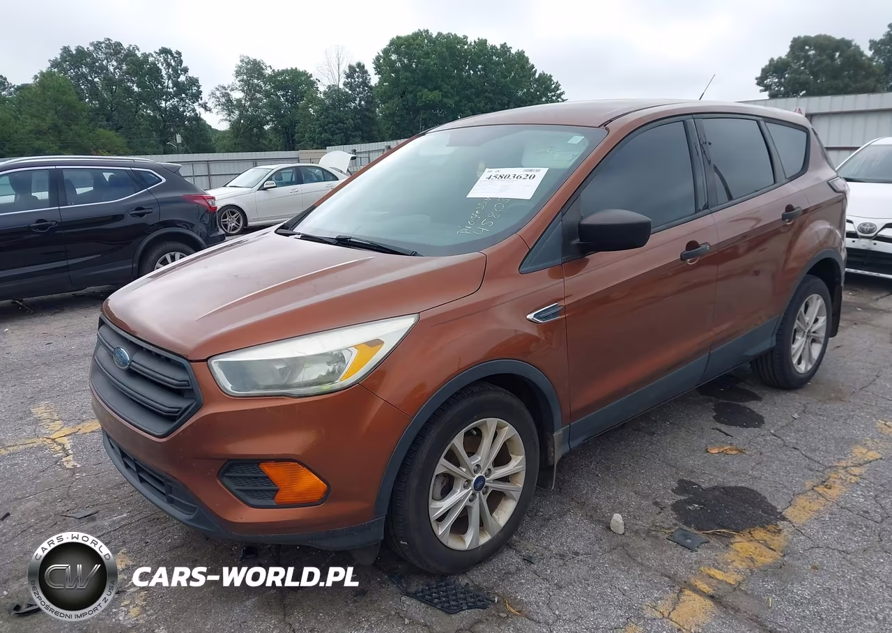 2017 Ford Escape S VIN:1FMCU0F76HUD16136 - 2