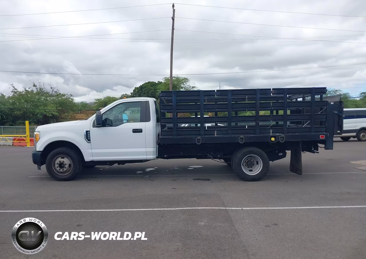 2017 Ford F-350 Chassis Xl VIN:1FDRF3G60HEE51084 - 16
