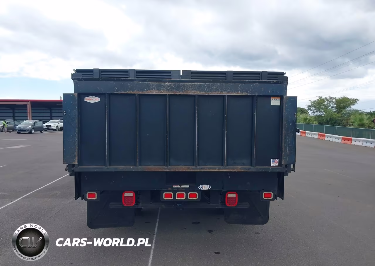 2017 Ford F-350 Chassis Xl VIN:1FDRF3G60HEE51084 - 18