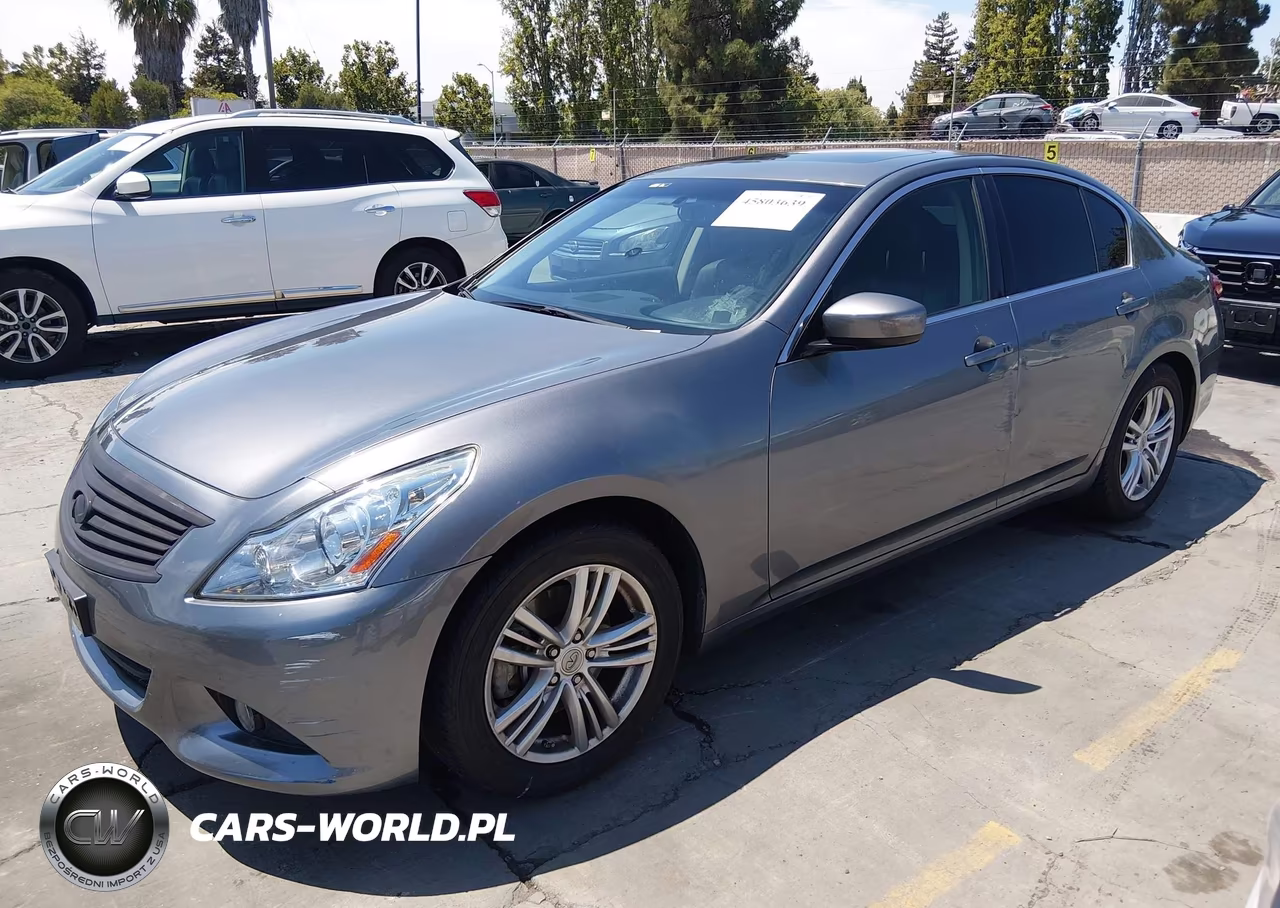 2015 Infiniti Q40 VIN:JN1CV6AP7FM580414 - 2