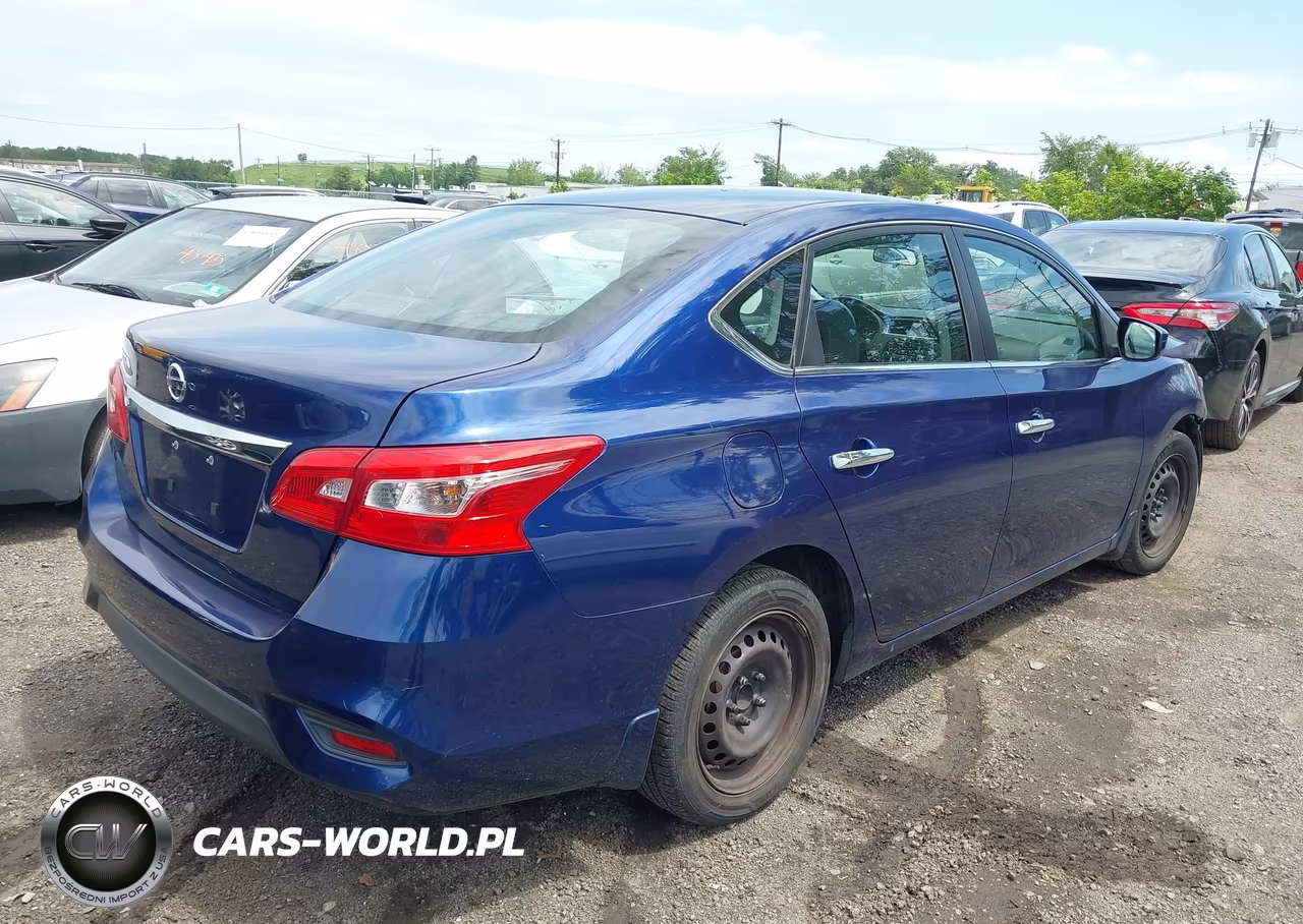 2016 Nissan Sentra S VIN:3N1AB7AP7GY258053 - 4