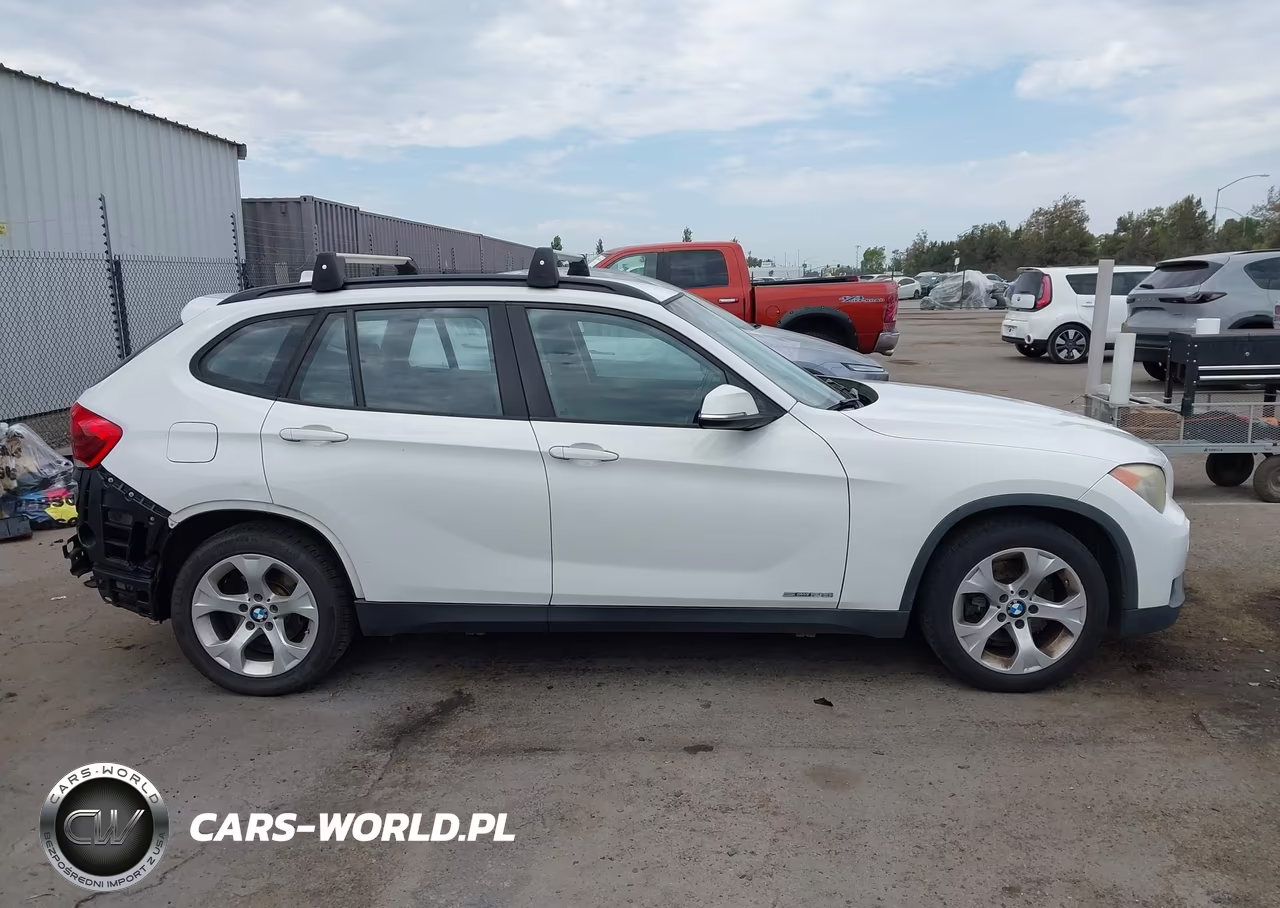 2014 BMW X1 Sdrive28I VIN:WBAVM1C53EVW50441 - 14
