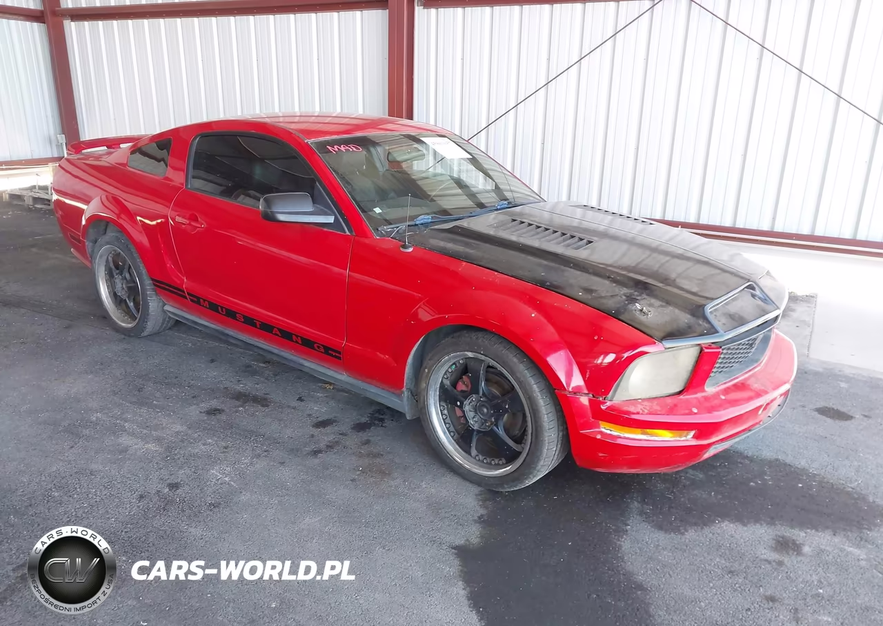 2005 Ford Mustang V6 Deluxe-V6 Premium