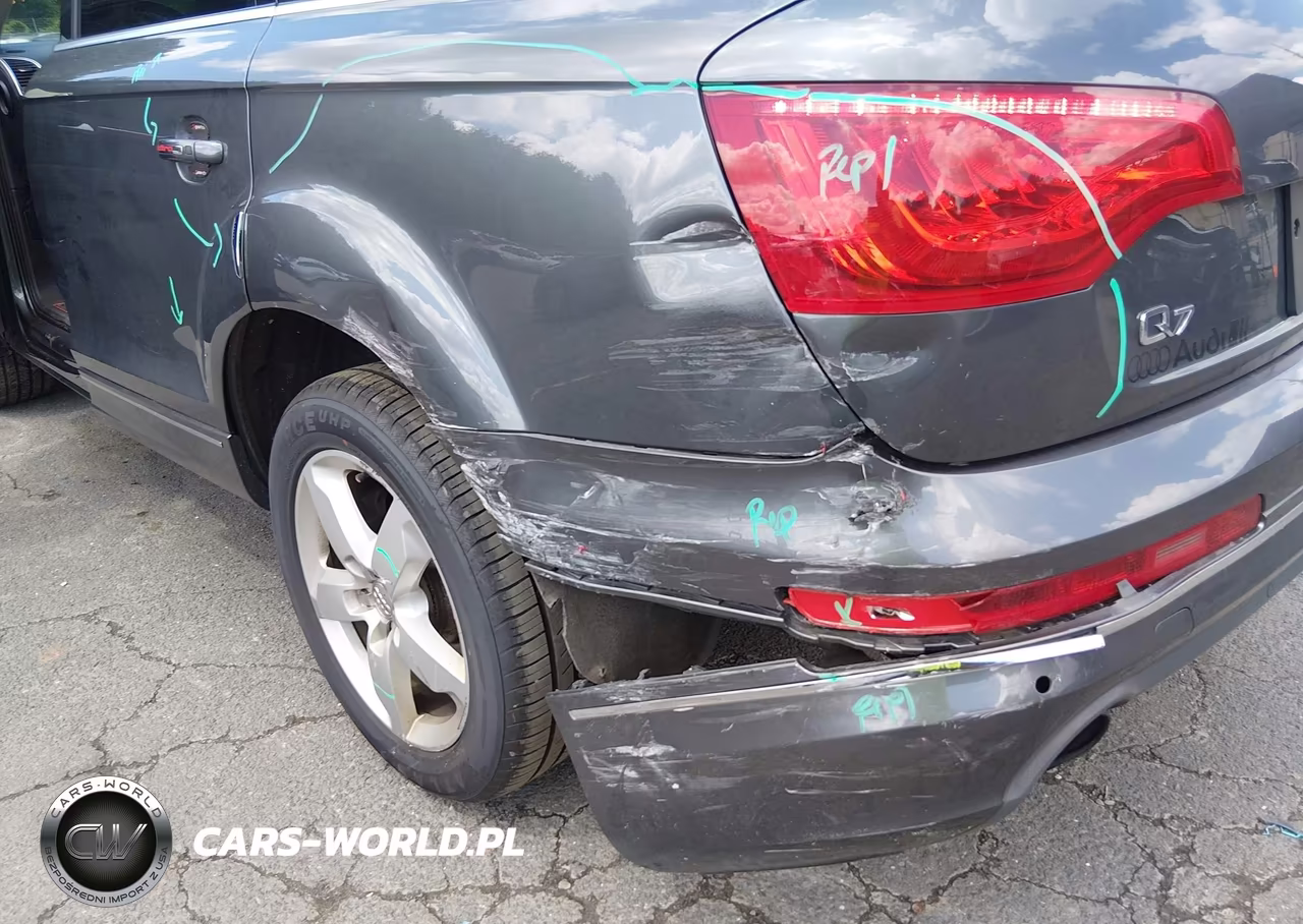 2014 Audi Q7 3.0T Premium VIN:WA1LGAFEXED010787 - 6