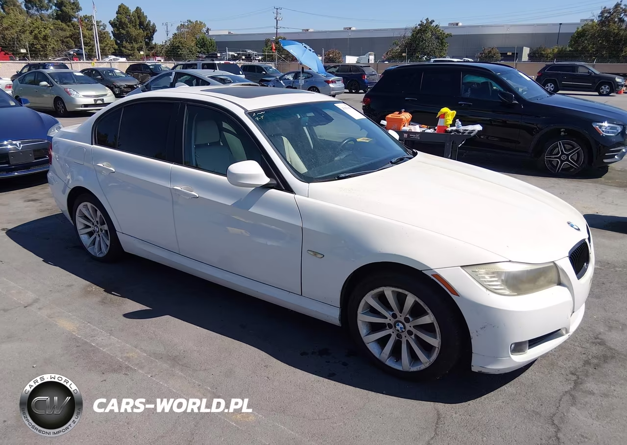 2011 BMW 328I – zdjęcie 1 z 11